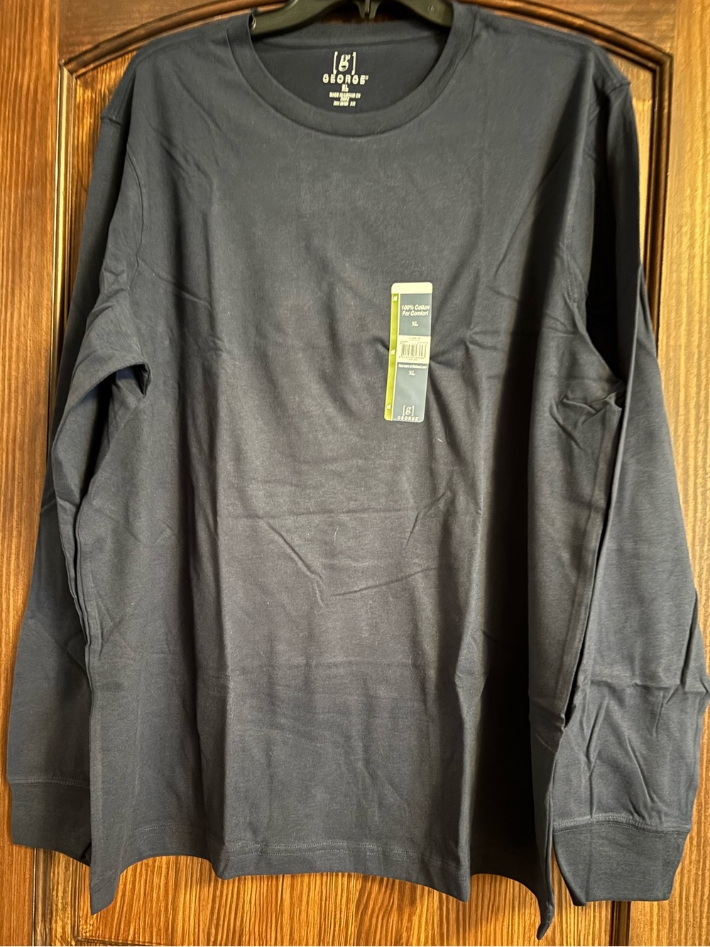 NWT George Men’s Long Sleeve Navy T-shirt. Size XL
